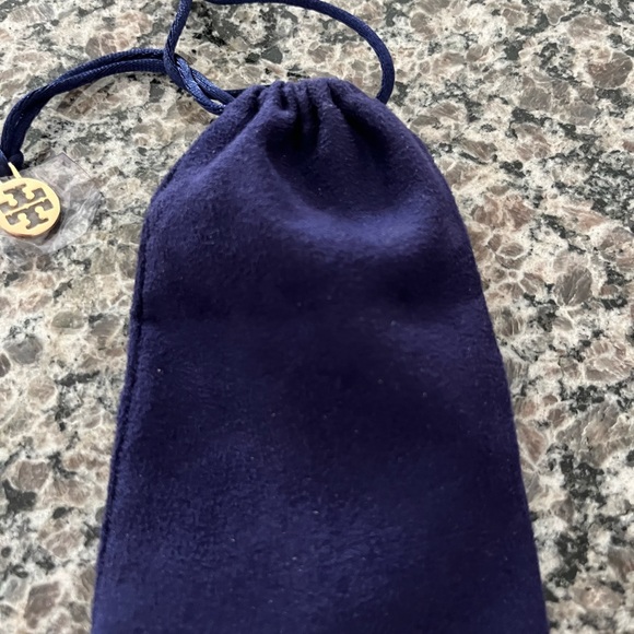 TORY BURCH ACCESSORY POUCH - Picture 2 of 5